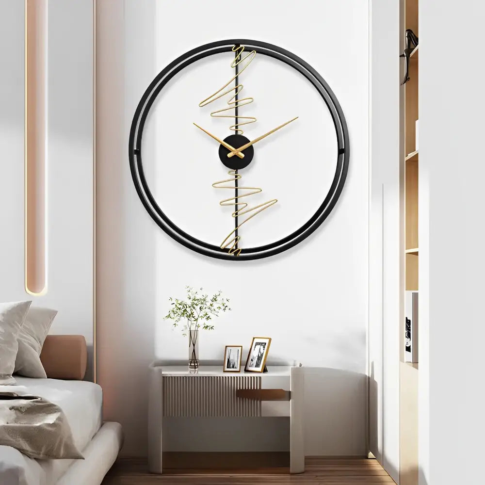 Abstract Detail Circle Wall Clock – Gold