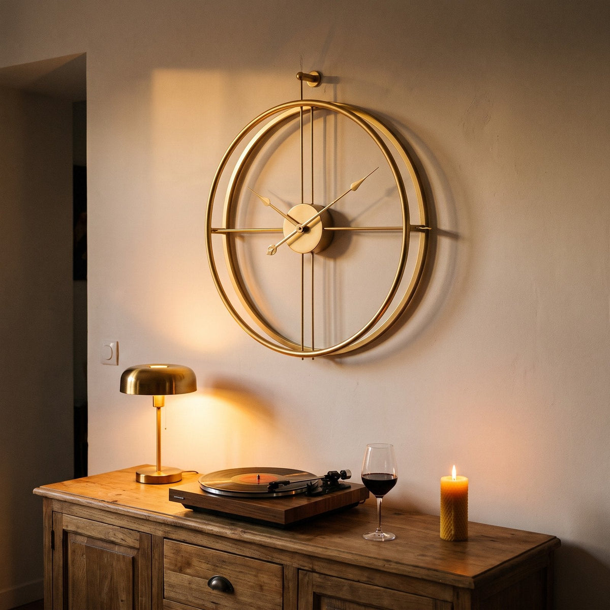 Airy Gold Circle Wall Clock – product view 7