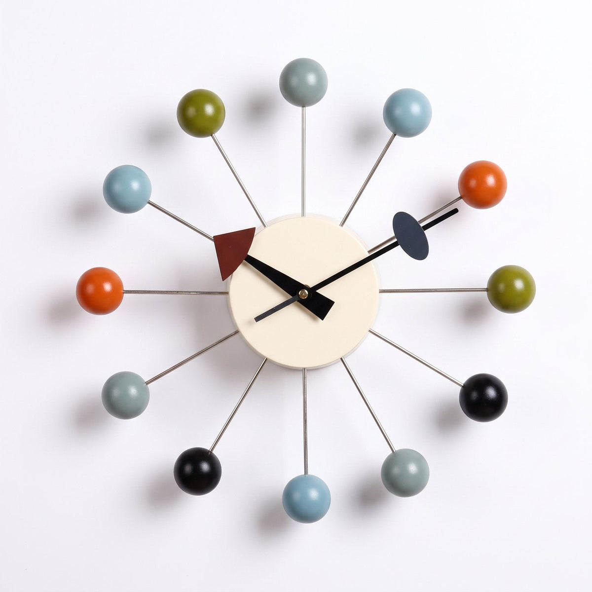 Atomic Design Wall Clock – product view 5