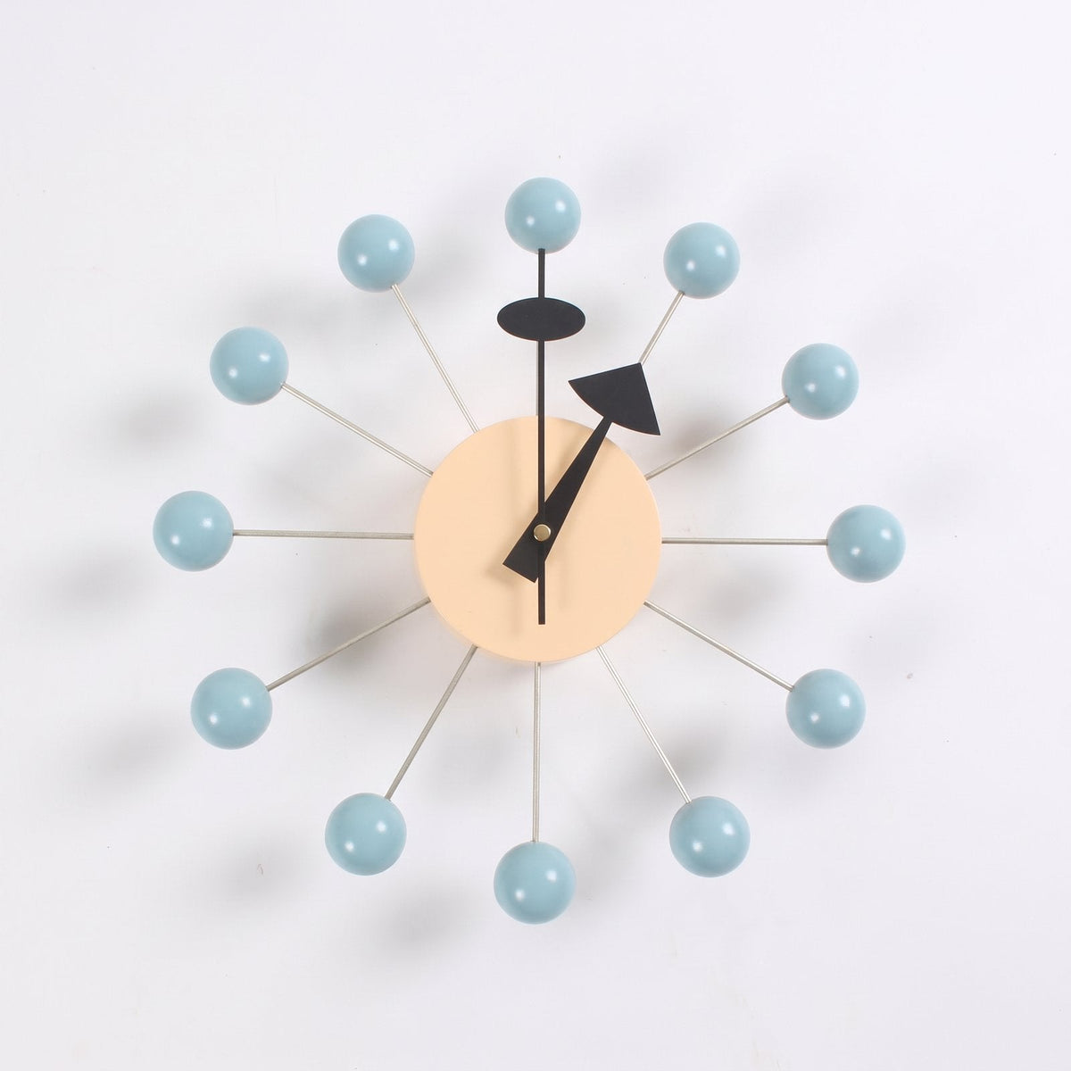 Atomic Design Wall Clock – product view 6