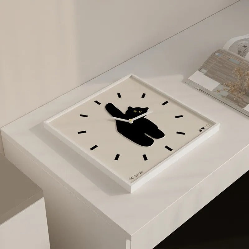 Black Cat Wall Clock – product view 4