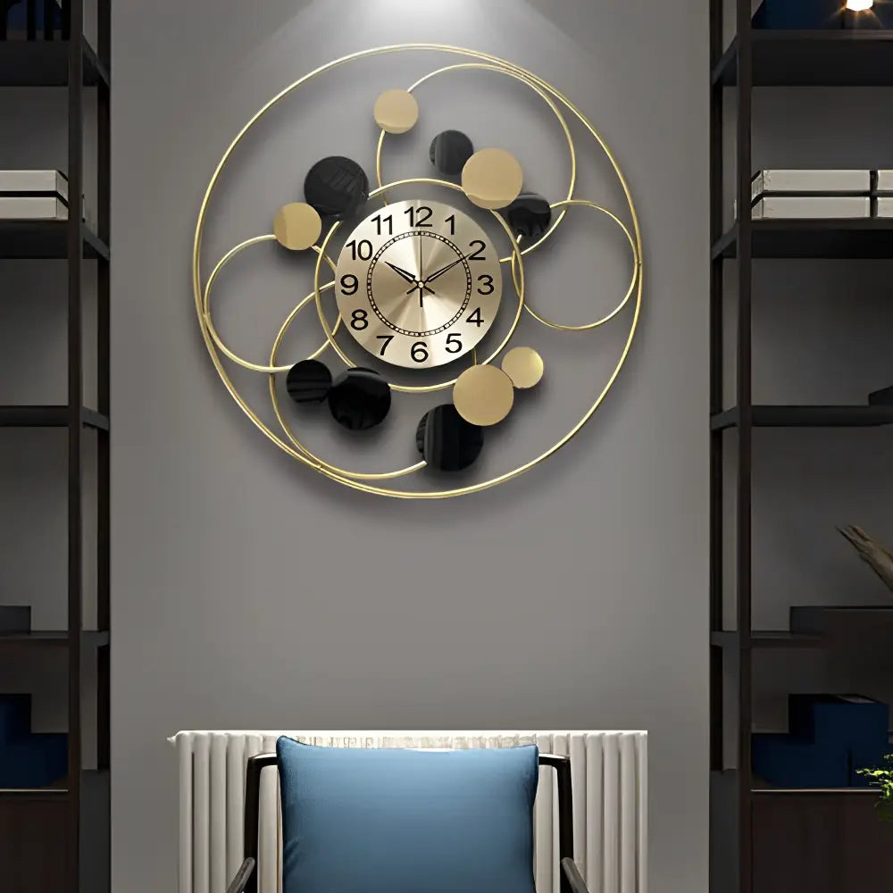 Gold Design Circle Wall Clock – view 7