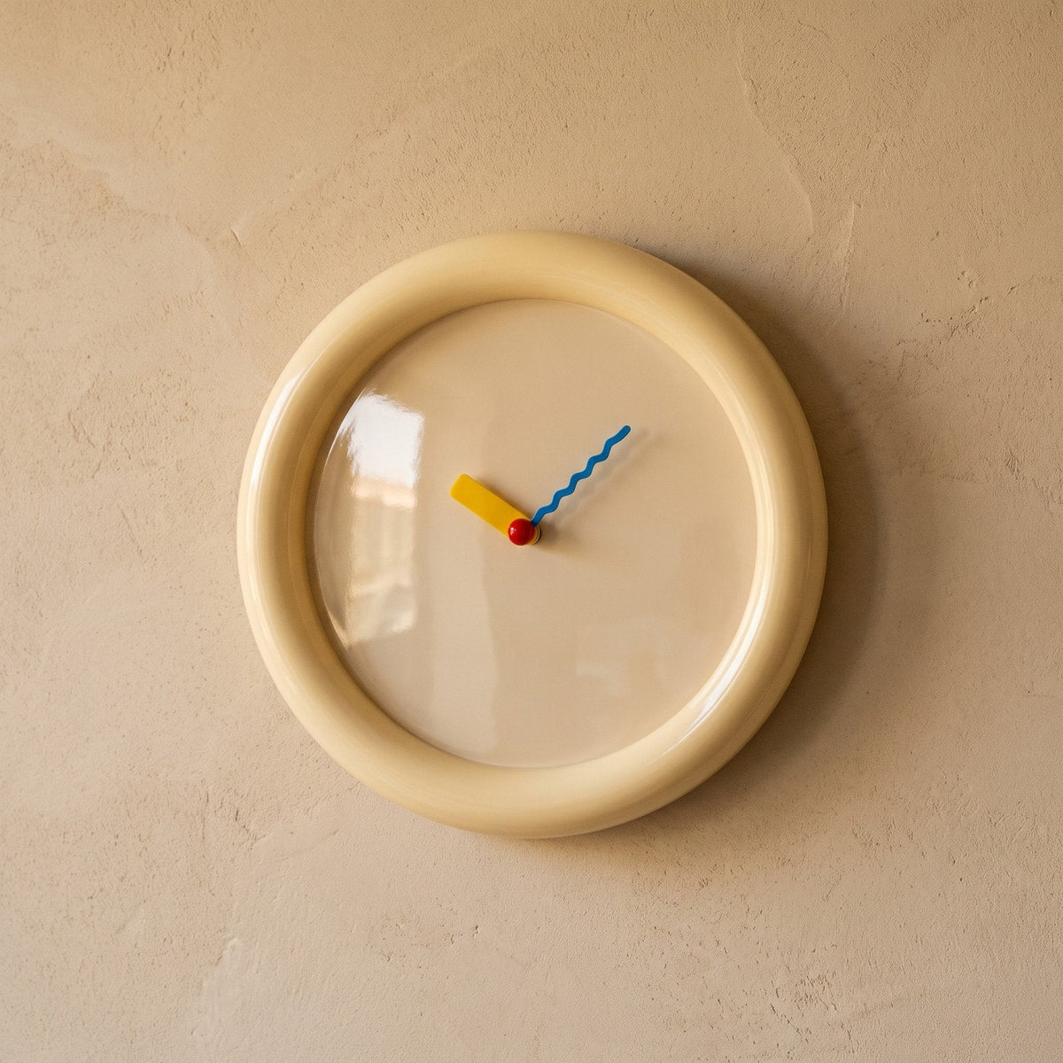 Minimalist Blue Dial Wall Clock for UK interiors