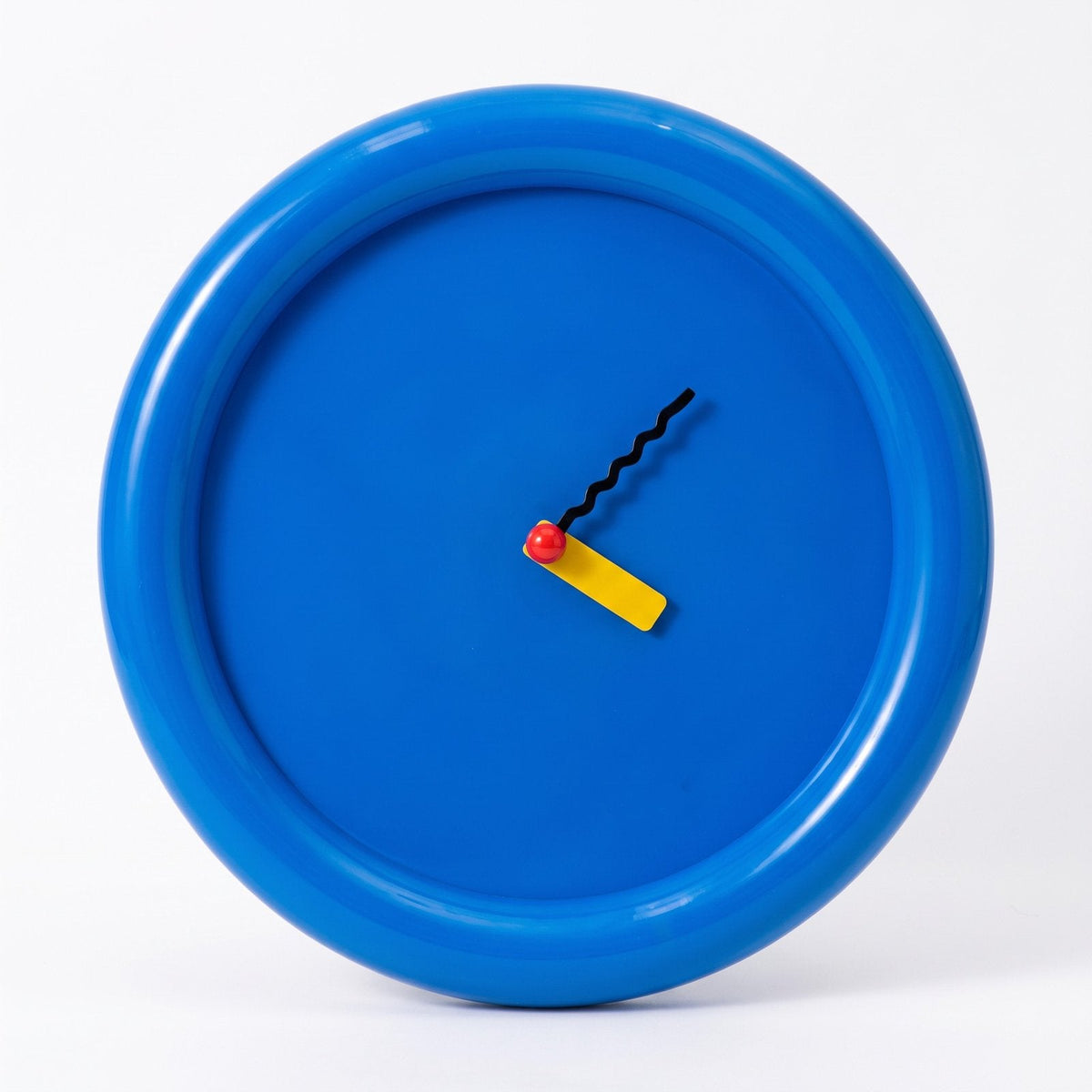 Minimalist Blue Dial Wall Clock – product view 15