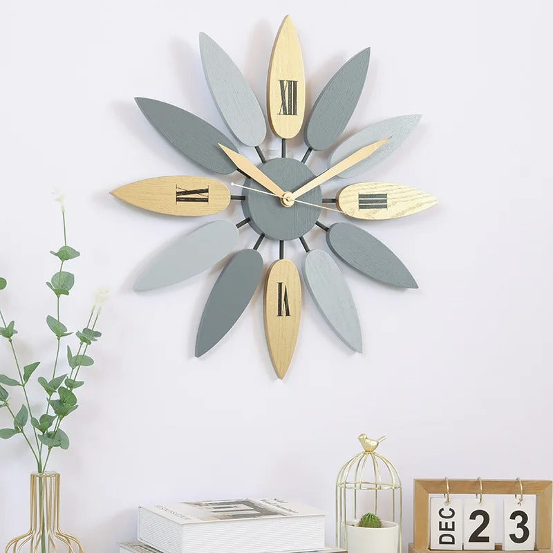 Petal Wood Wall Clock – product view 2
